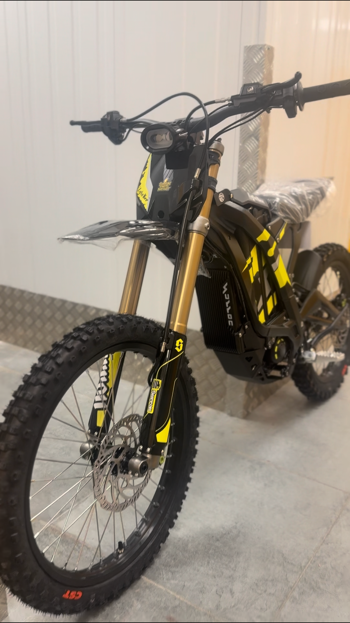 Surron LBX 2025 in Black