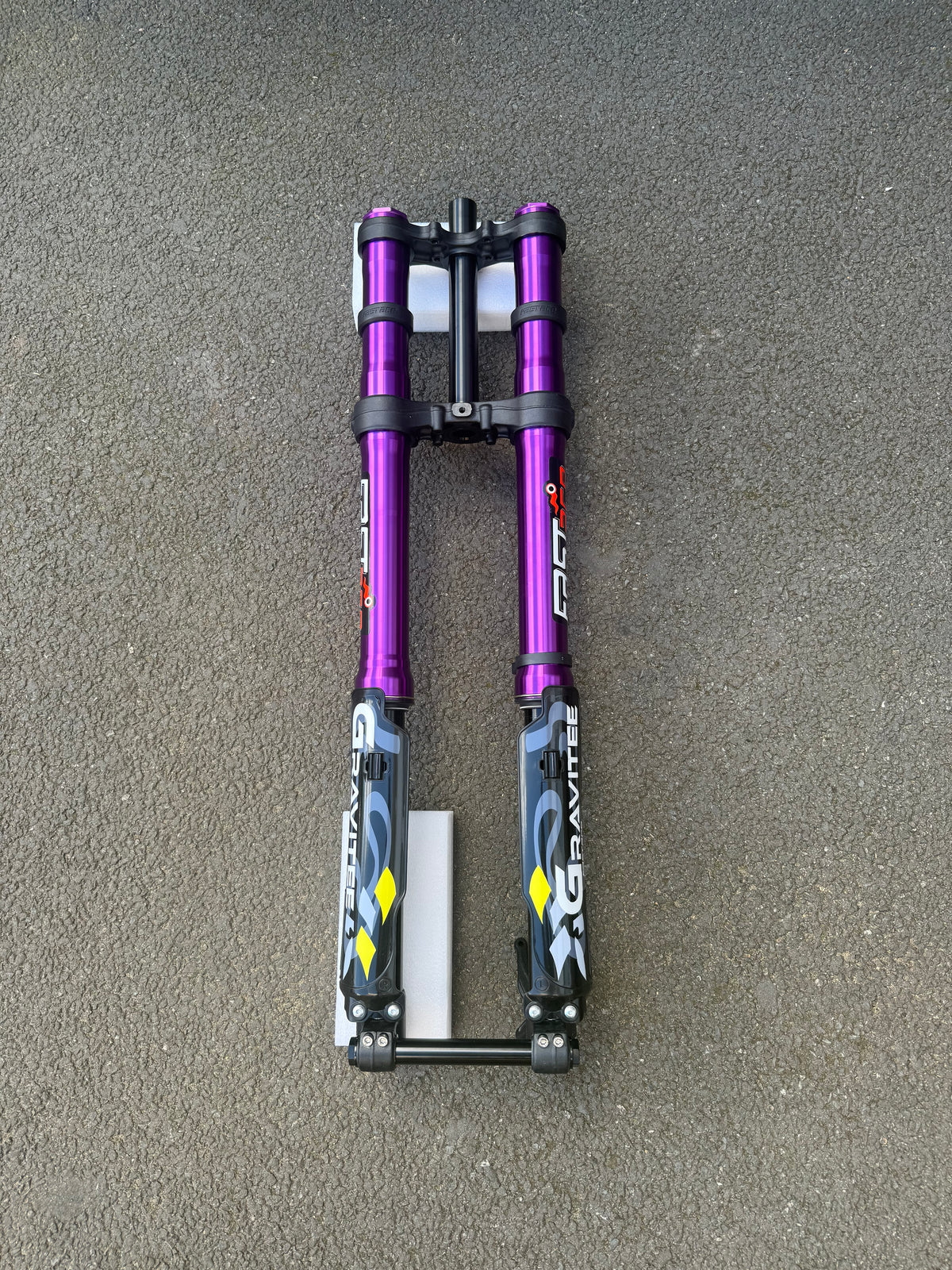 Fast Ace AHX12RV 3.0 Forks in Purple