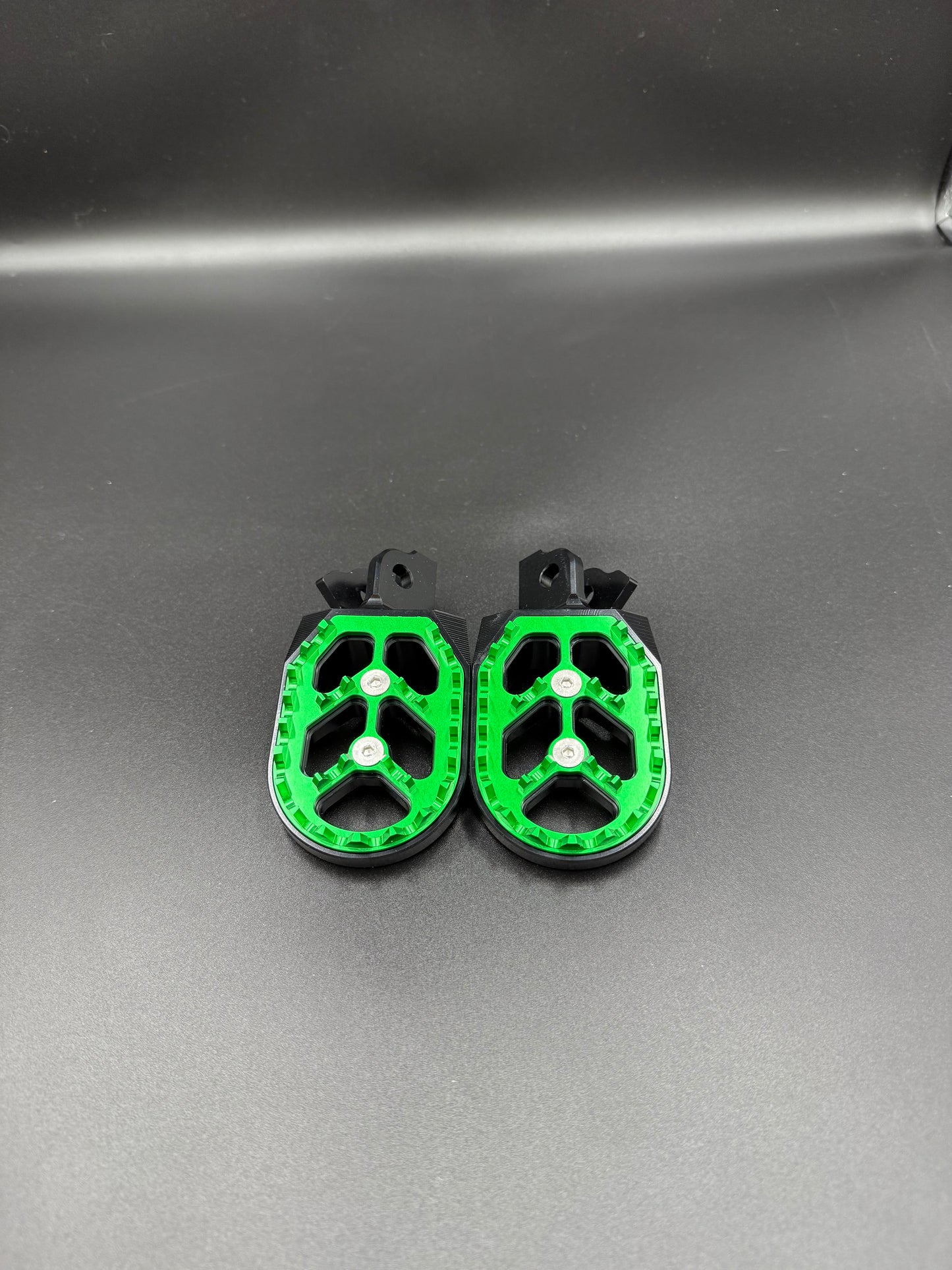 Surron LightBee New-Style FootPegs in Green