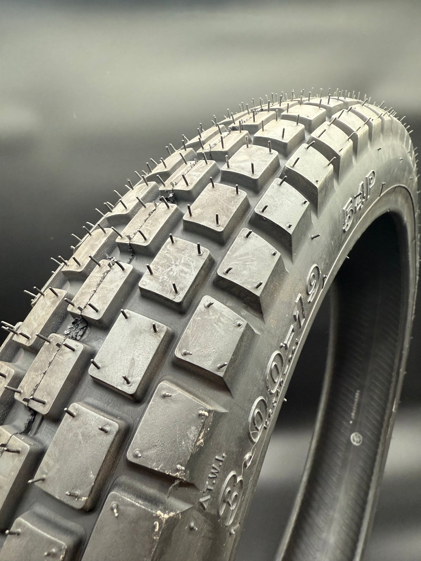 Surron 3.00-19 Trails Tyre