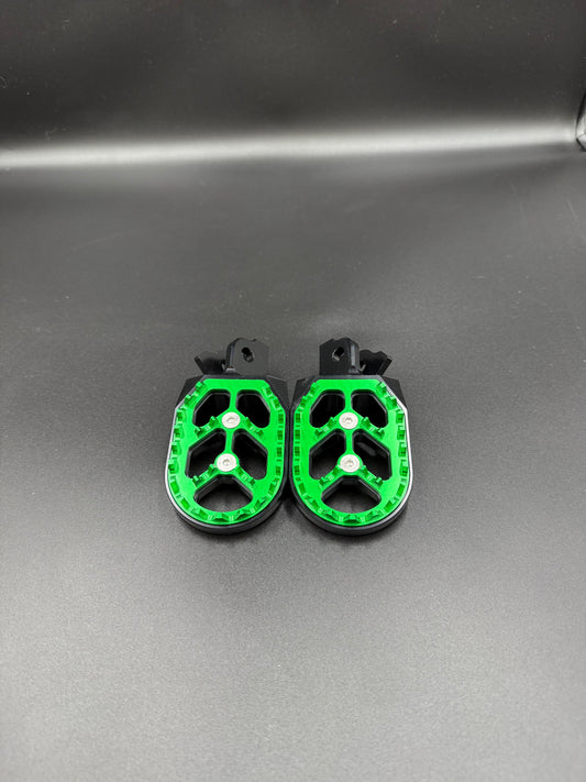 Surron Light Bee New-Style FootPegs in Green