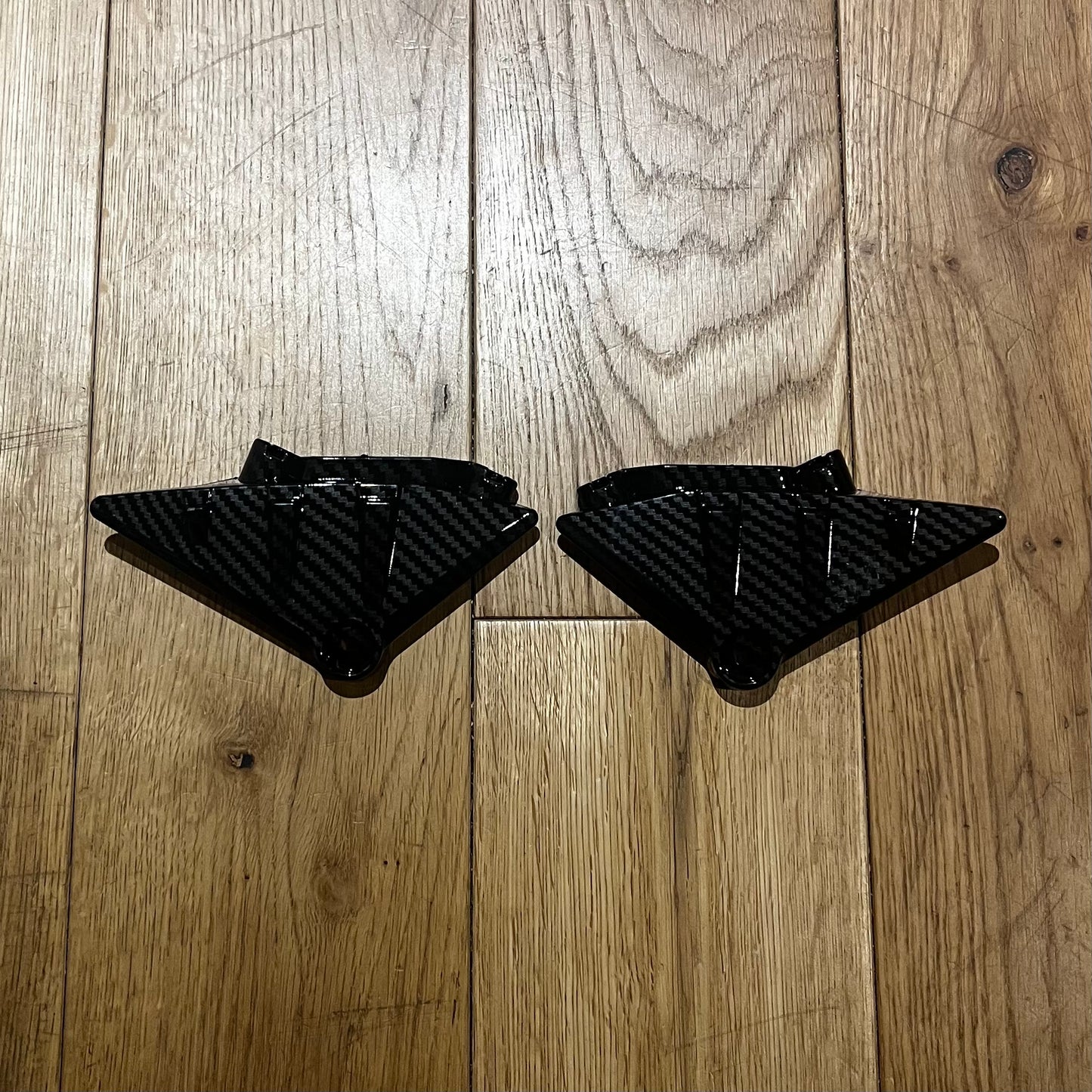 Surron Ultra Bee Carbon Dipped Motor Plastic’s
