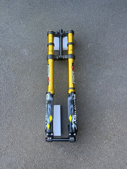 Fast Ace AHX12RV 3.0 Forks in Gold